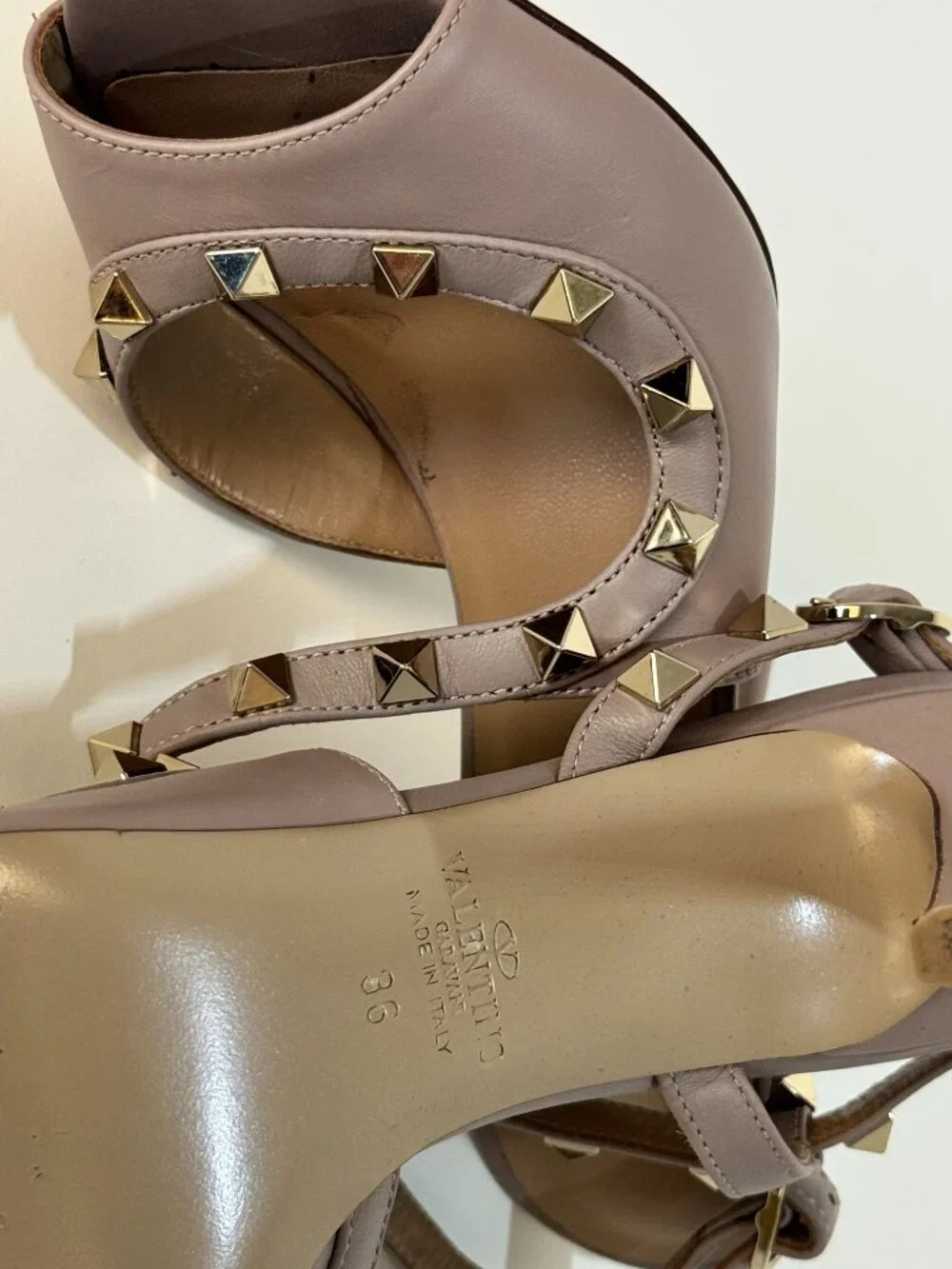 Valentino Garavani authentic valentino